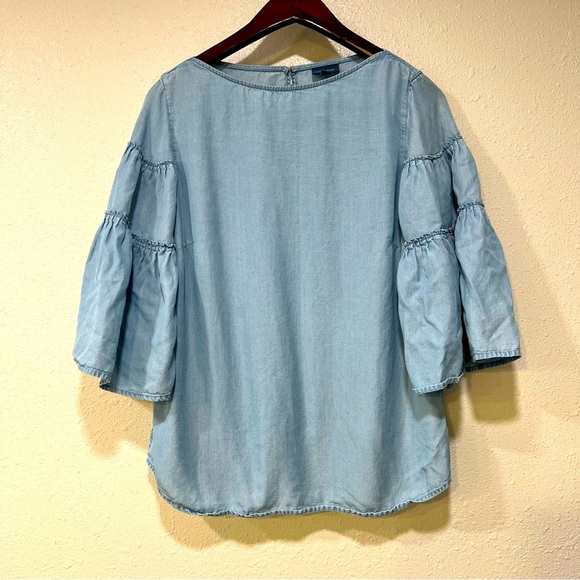 J Jill Denim Top XS Petite Tiered Ruffle Bell Sleeve Tencel Lyocell Women’s Blue - Picture 1 of 5